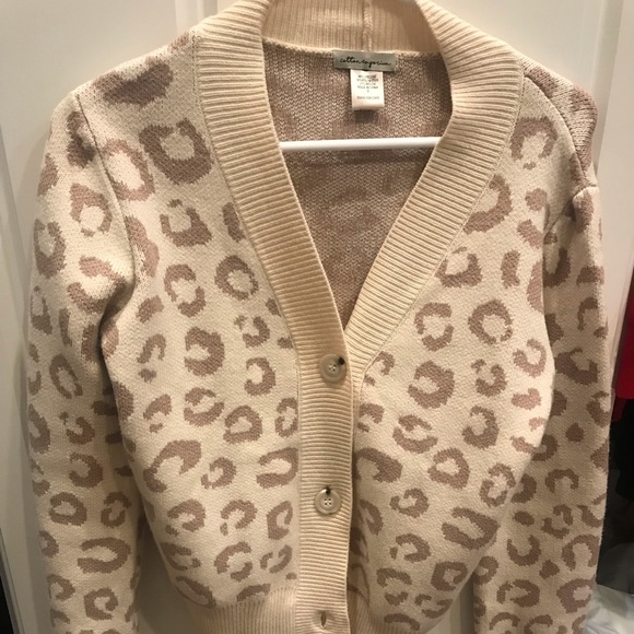 Cardigan - Picture 1 of 2